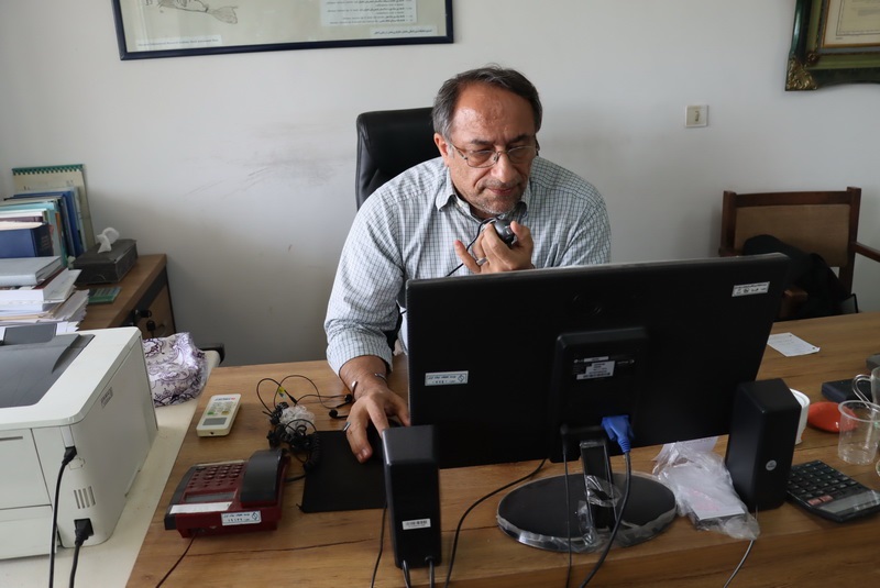 سخنرانی یكی از محققین انستیتو در نشست علمی تخصصی به مناسبت بزرگداشت روز ملی دریای خزر